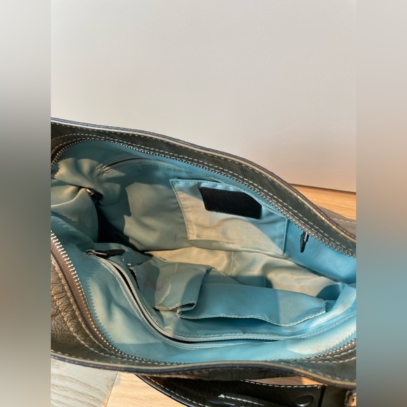 Coach Hobo Purse, Paten Leather Metallic - Picture 7 of 10